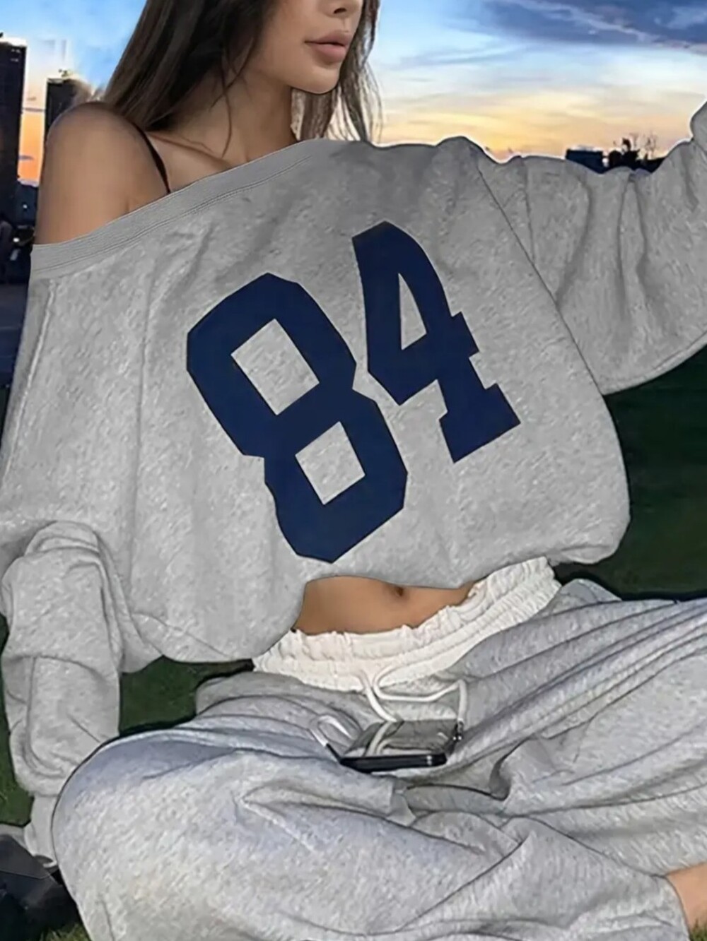 Brandy Melville Sweatshirt